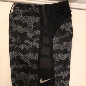 Boys elite shorts. Size small